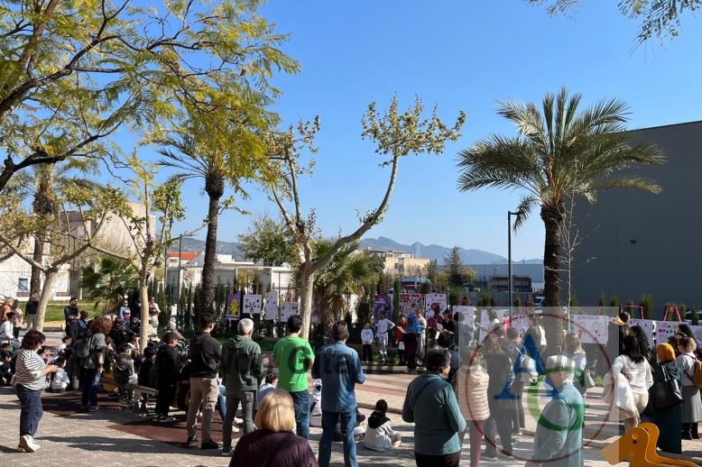 Conmemorar día mujer 2026