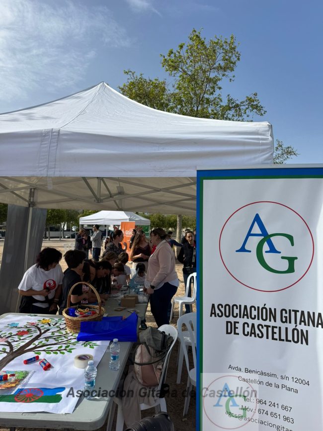 acto comunitario con motivo del Día Internacional del Pueblo Gitano